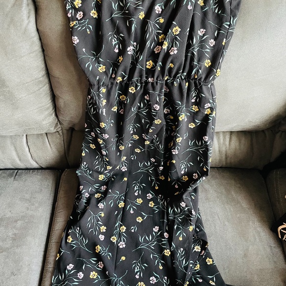 H&M Summer Dress - Picture 5 of 9